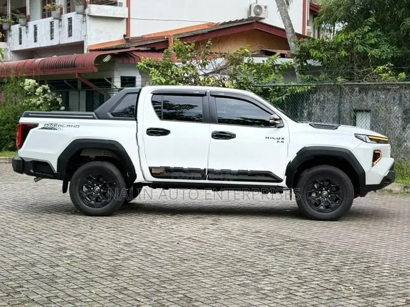 Toyota Hilux Travo Overland Plus 2026