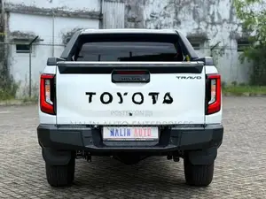 Toyota Hilux Travo Overland Plus 2026