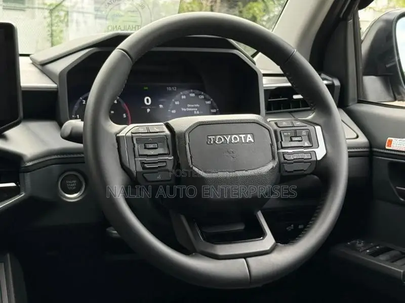 Toyota Hilux Travo Overland Plus 2026