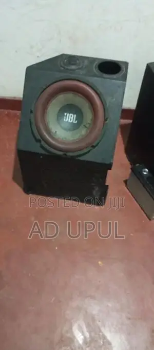 Three Wheel Speaker