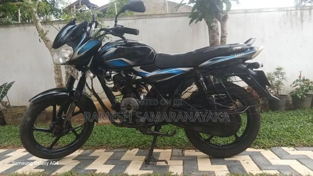 Bajaj Discover 2010