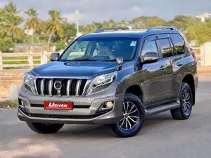 Toyota Land Cruiser Prado 150 6-FWD 2015
