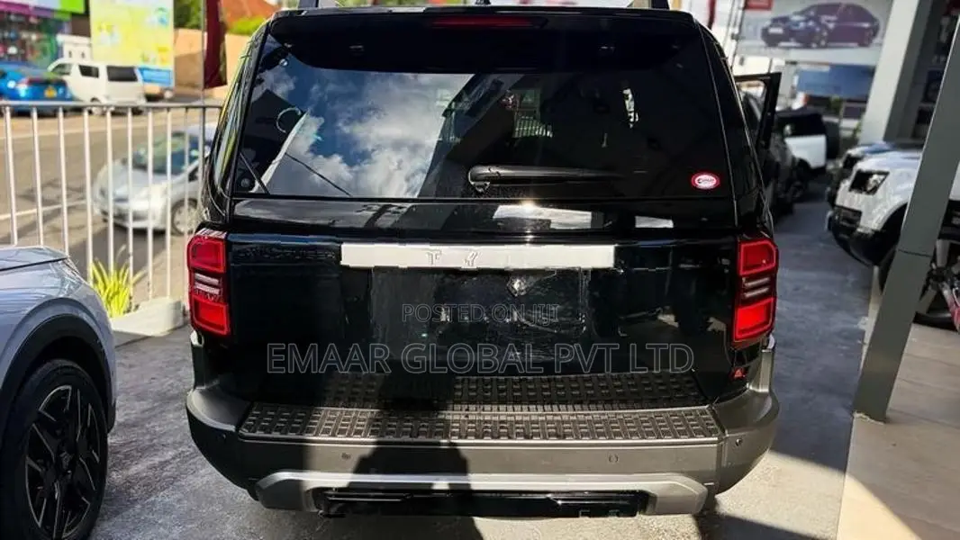 Toyota Land Cruiser 250 Fully Loaded 2025