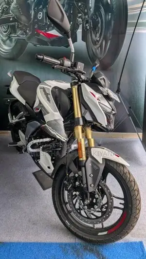 Bajaj Pulsar N160 Premium white2026 2026