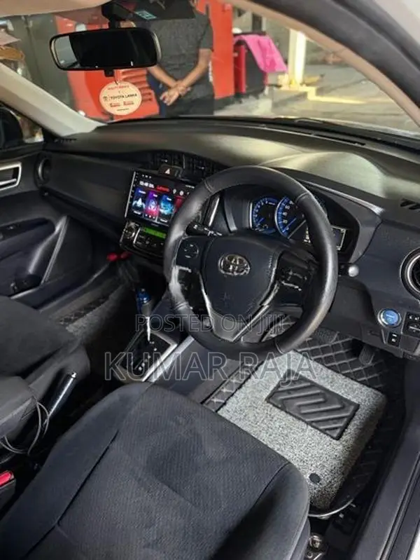 Toyota Axio 2014