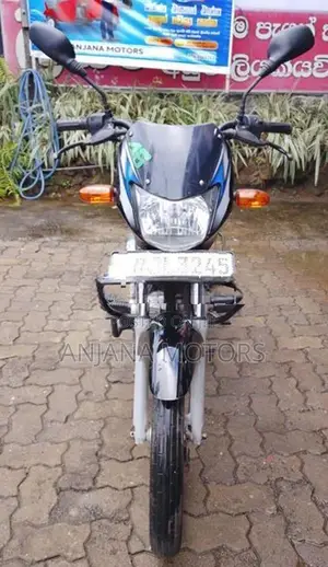 Bajaj CT100 2024