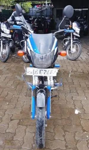 Bajaj CT100 2014