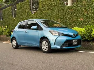 Toyota Vitz 2015