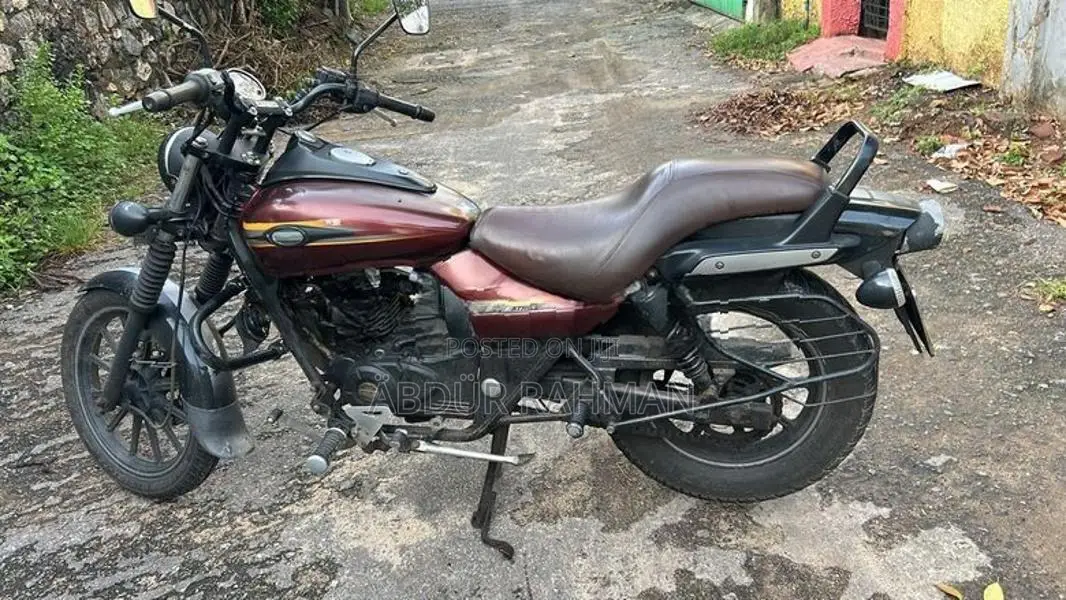 Bajaj Avenger 2017