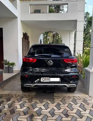 MG ZS 2022