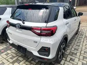 Toyota Raize Hybrid brand new 2026