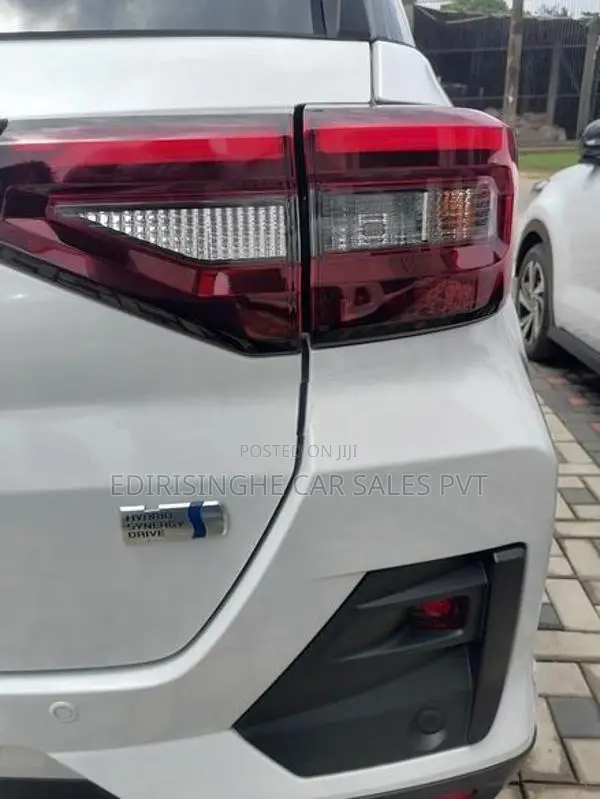 Toyota Raize Hybrid brand new 2026