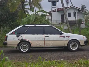 Nissan B11 1983