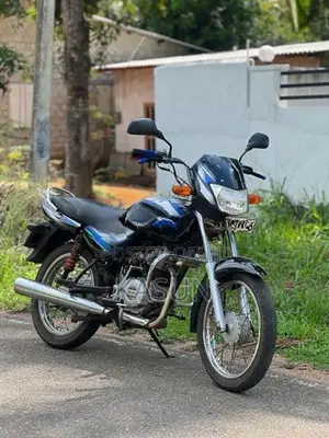 Bajaj CT100 2016