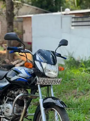 Bajaj CT100 2016