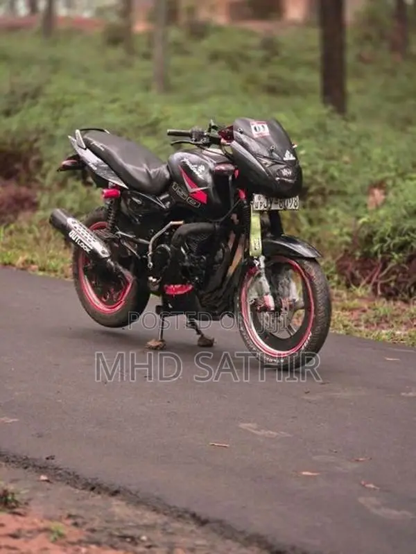 Bajaj Pulsar 150 2004