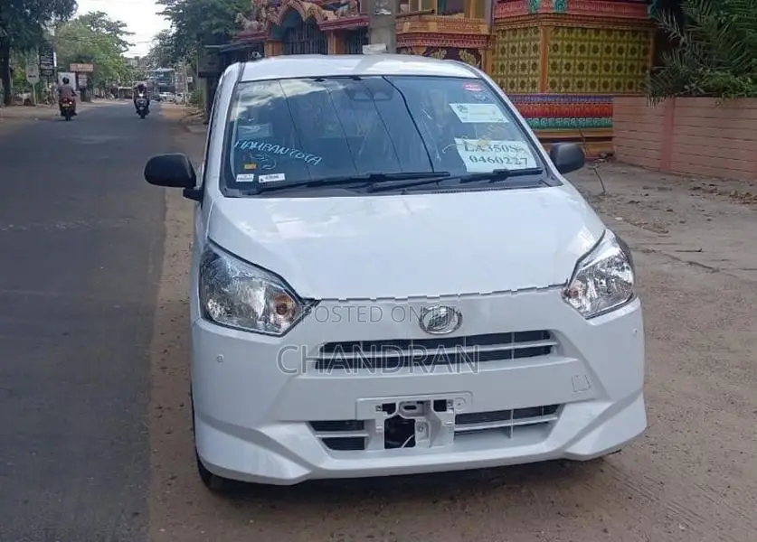 Daihatsu Mira 2025