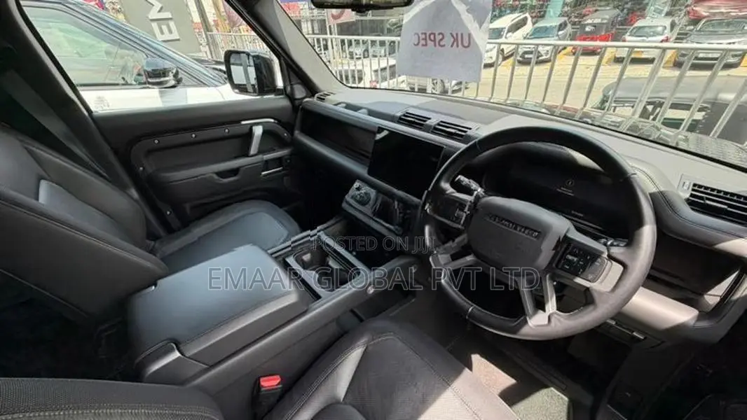 Land Rover Defender Fully Loaded UK 2024