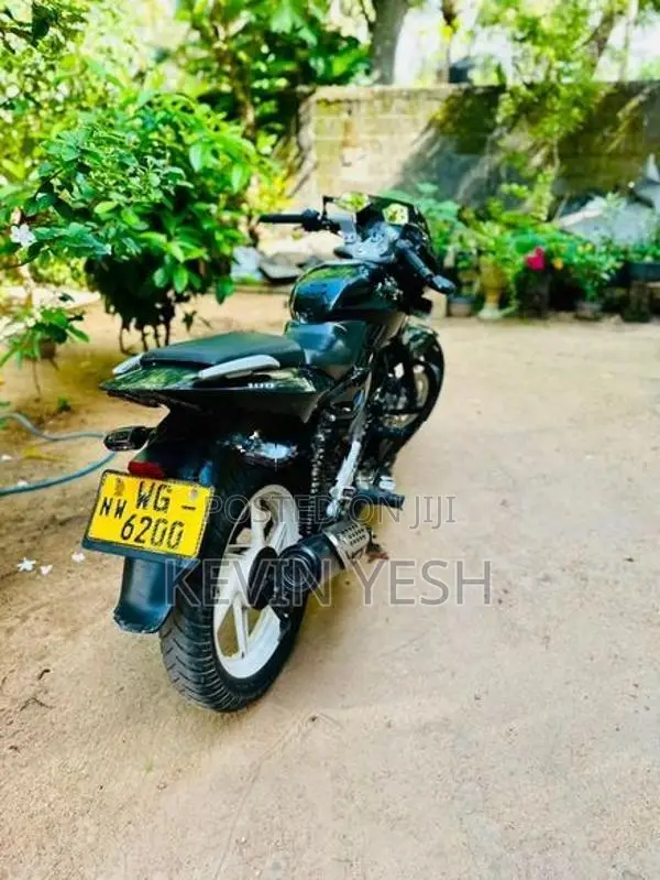 Bajaj Pulsar 180 wG 6200 2009