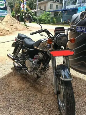 Honda CD 125 2001
