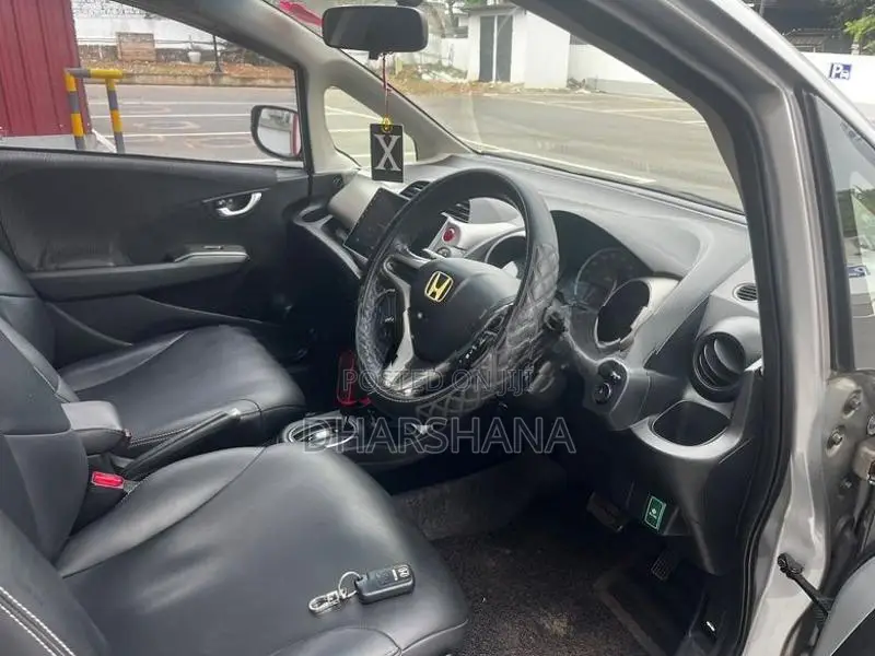 Honda Fit GP1 2011