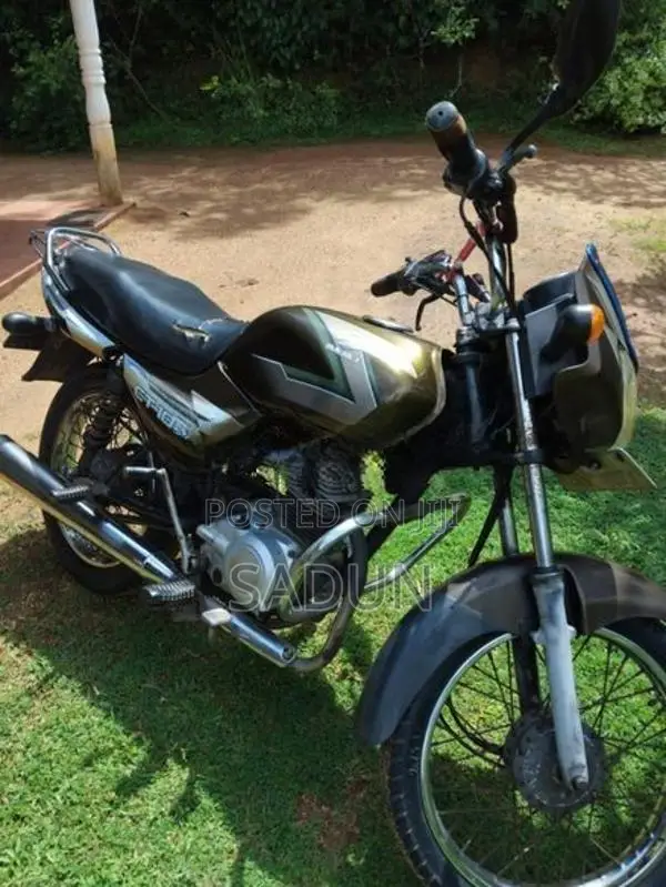 Bajaj CT100 2008