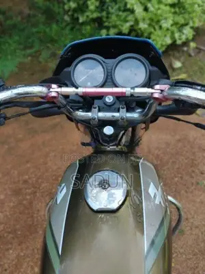 Bajaj CT100 2008