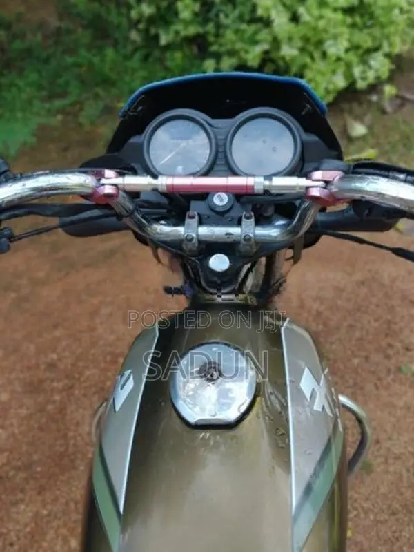 Bajaj CT100 2008