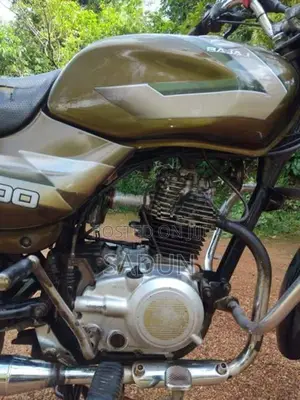 Bajaj CT100 2008