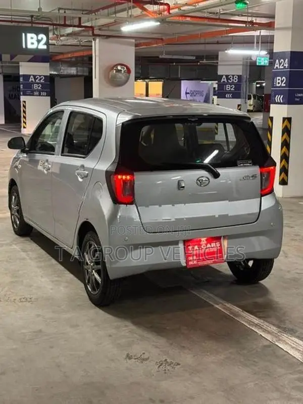 Daihatsu Mira L Limited 2025
