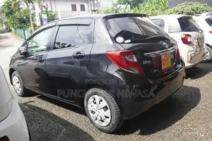 Toyota Vitz 2016