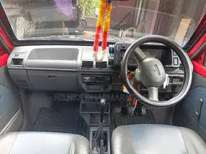 Maruti Suzuki 800 2006