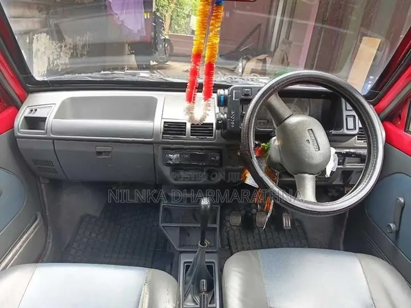 Maruti Suzuki 800 2006