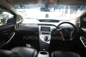 Toyota Prius 2012