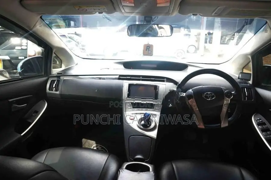 Toyota Prius 2012
