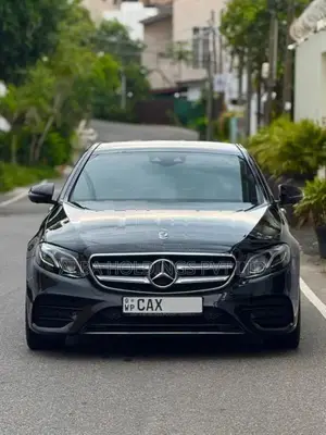 Mercedes Benz E350 AMG Plus 2017