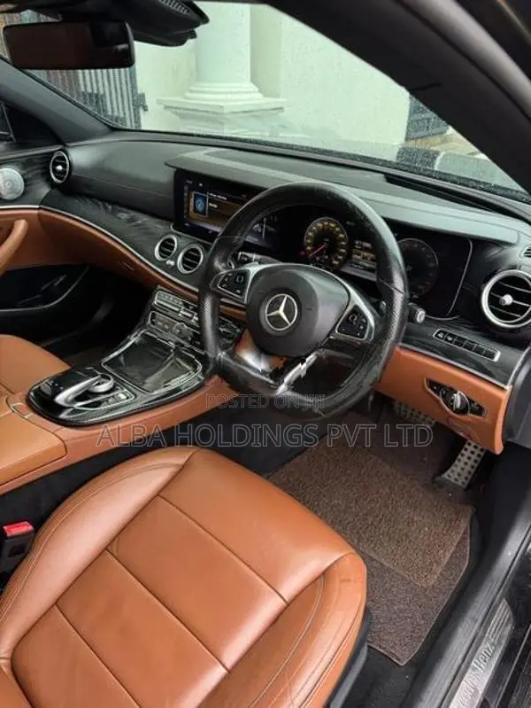 Mercedes Benz E350 AMG Plus 2017