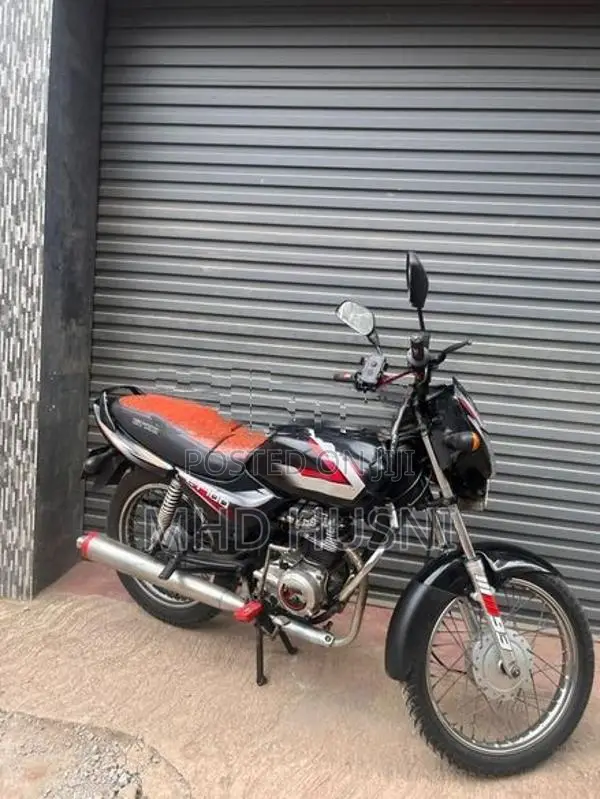 Bajaj CT100 2005