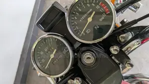 Suzuki GN 125 2020