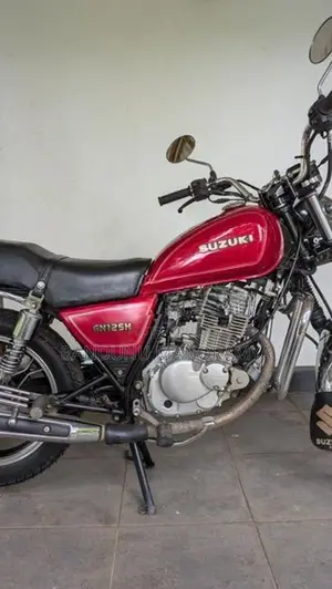 Suzuki GN 125 2020