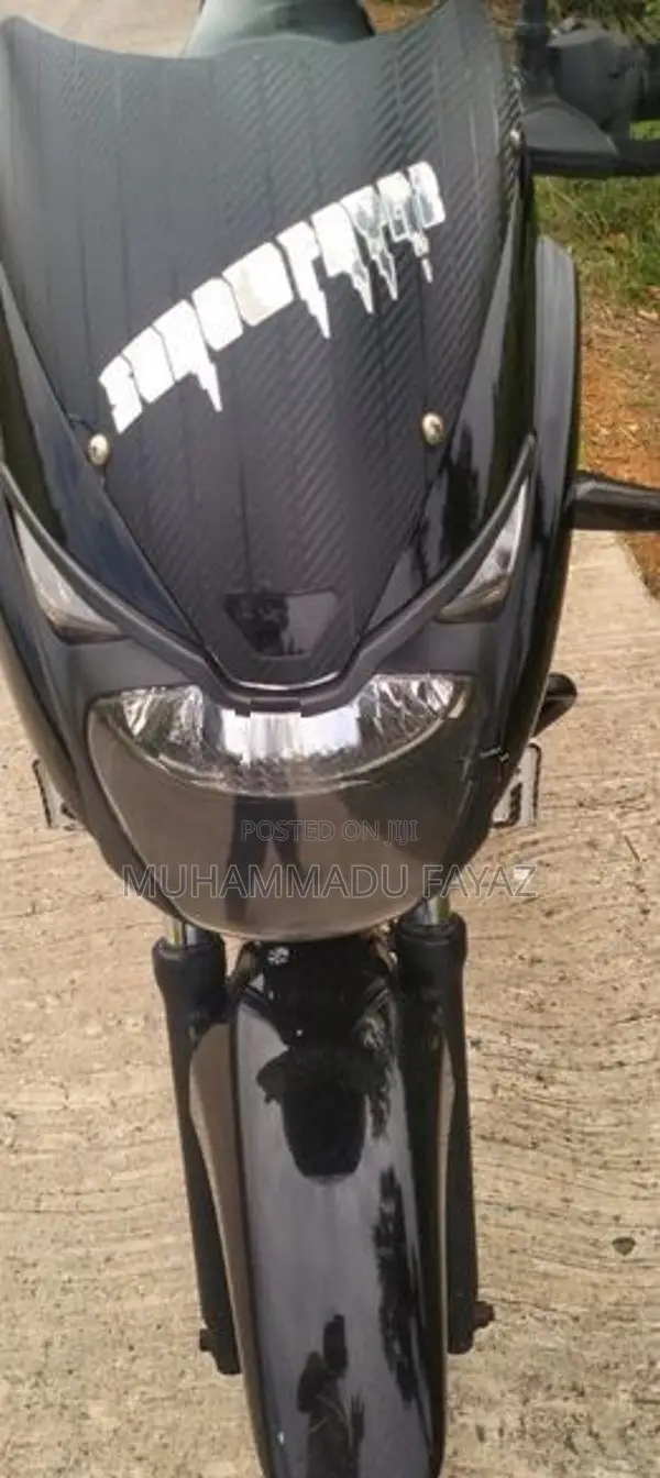 Bajaj Pulsar 150 2017