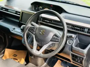 Suzuki Wagon R Custom Z 2024