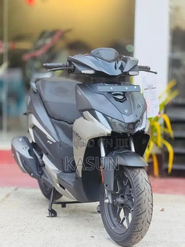 Hero XOOM 125R xoom125 2026