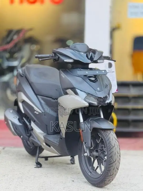 Hero XOOM 125R xoom125 2026