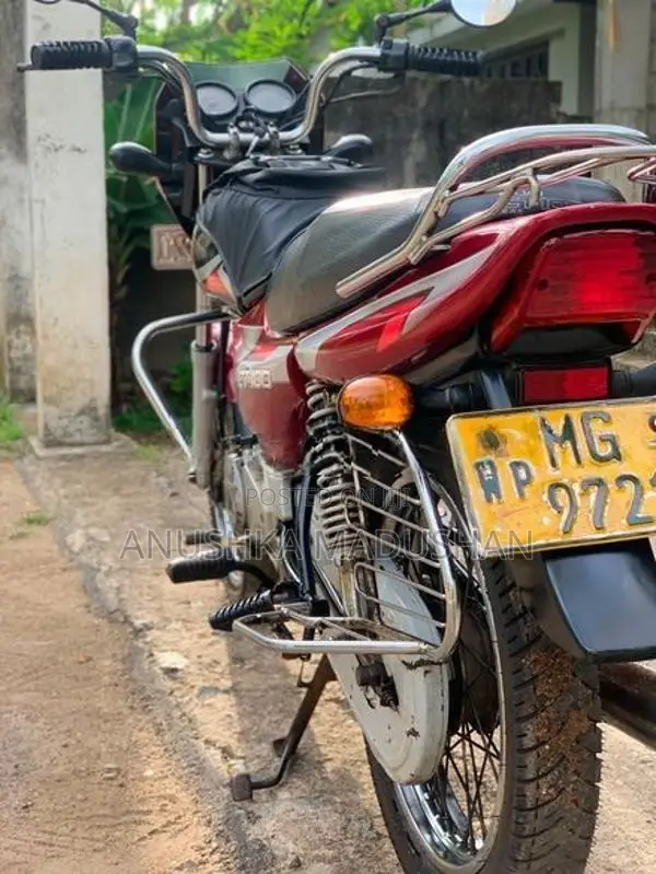 Bajaj CT100 2005