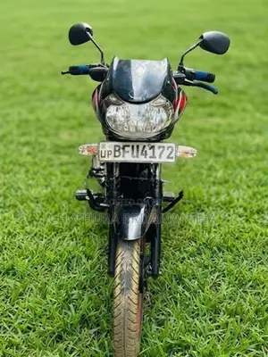 Bajaj Discover 2017