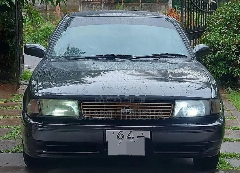 Nissan Sunny 1991