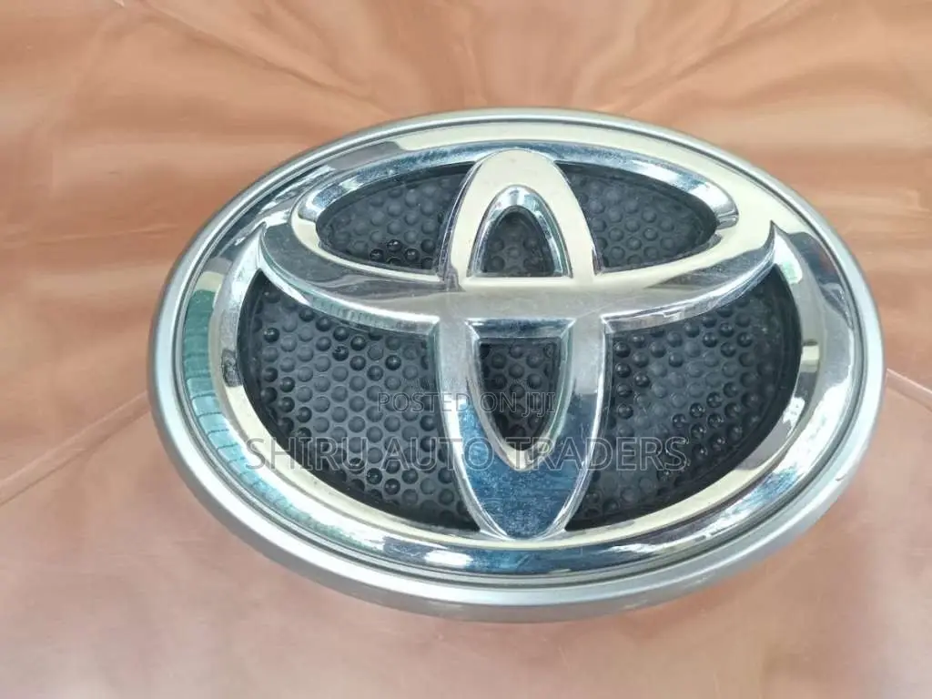 Toyota Prado 150 shell badge for SUV
