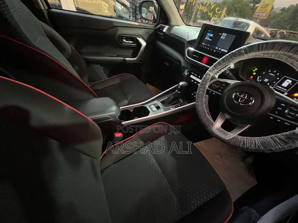 Toyota Raize Z Grade 2025 SUV Unregistered (Recondition)