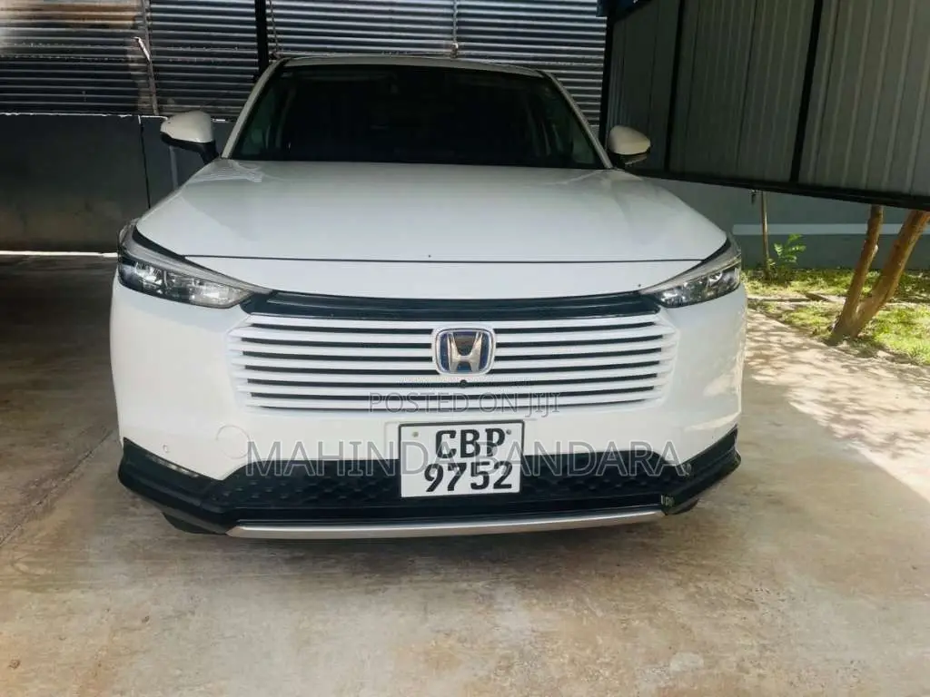 Honda Vezel 2025 SUV (Used)